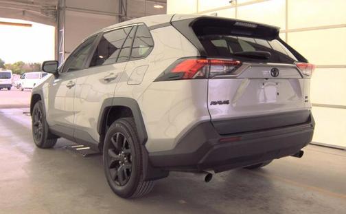 Silver Sky Metallic 2022 Toyota RAV4 LE