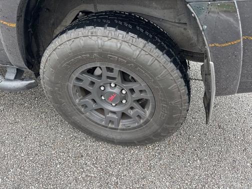 Midnight Black Metallic 2022 Toyota 4Runner SR5 Premium