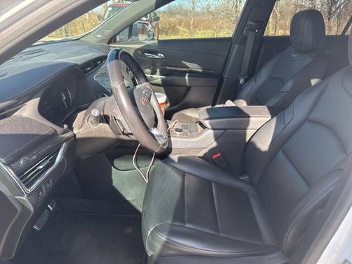 2020 Cadillac XT4 Sport