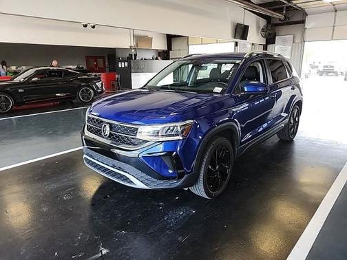 2024 Volkswagen Taos SE