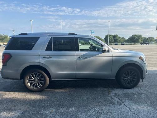 Silver Metallic 2021 Ford Expedition Limited
