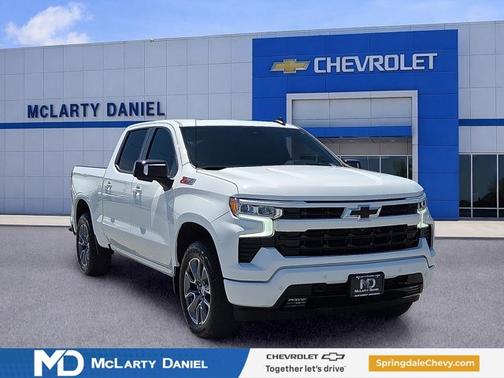 Summit White 2025 Chevrolet Silverado 1500 RST