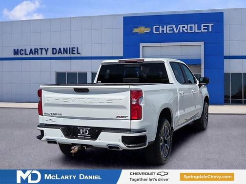 Summit White 2025 Chevrolet Silverado 1500 RST