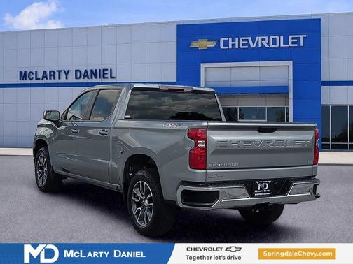 Sterling Gray Metallic 2024 Chevrolet Silverado 1500 LT