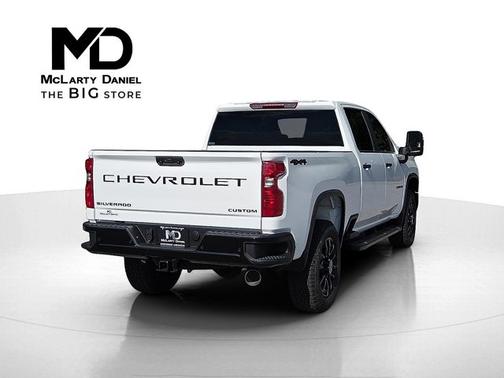 2026 Chevrolet Silverado 2500 Custom