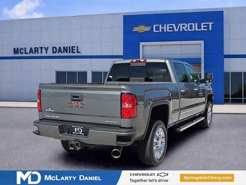 Mineral Metallic 2017 GMC Sierra 2500 Denali