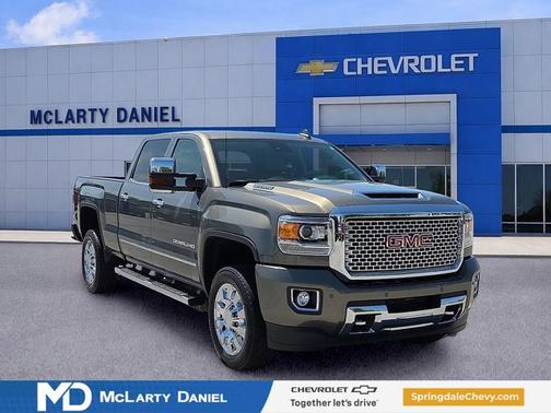 Mineral Metallic 2017 GMC Sierra 2500 Denali