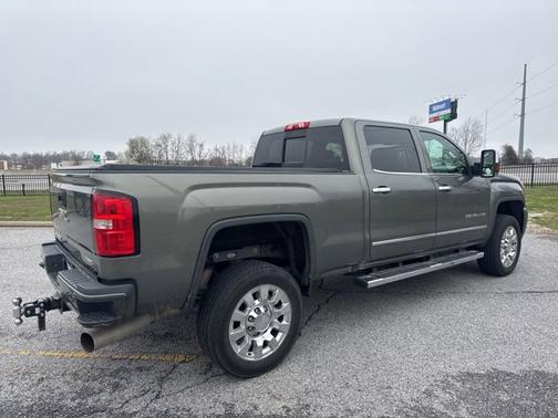 Mineral Metallic 2017 GMC Sierra 2500 Denali