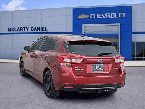 2017 Subaru Impreza 2.0i