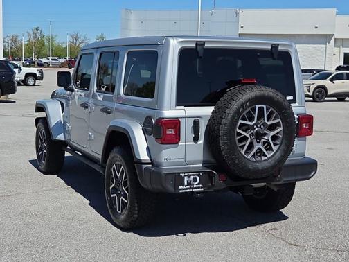 2024 Jeep Wrangler Sahara