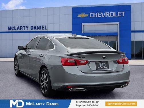 Sterling Gray Metallic 2024 Chevrolet Malibu RS