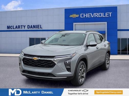 Sterling Gray Metallic 2026 Chevrolet Trax LT
