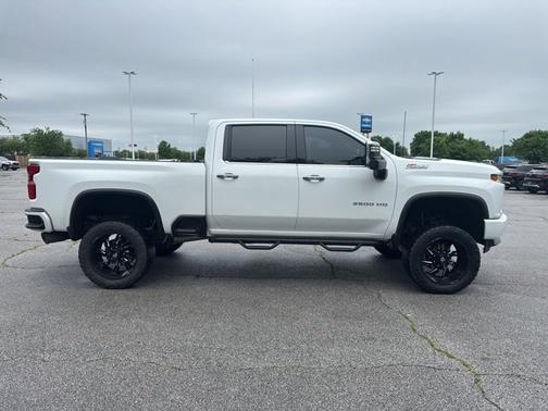 Summit White 2021 Chevrolet Silverado 2500 LTZ