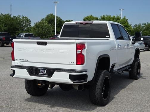 Summit White 2021 Chevrolet Silverado 2500 LTZ