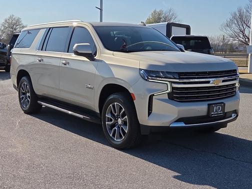 2021 Chevrolet Suburban LT