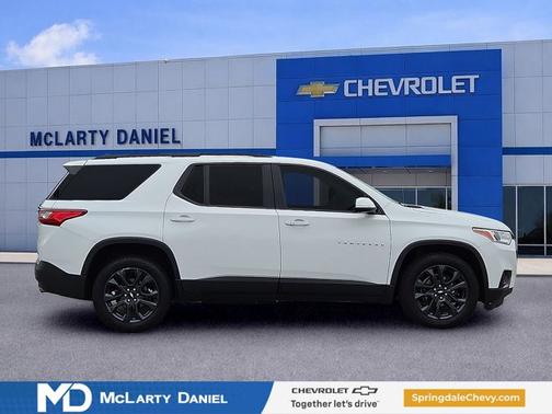 Summit White 2020 Chevrolet Traverse RS