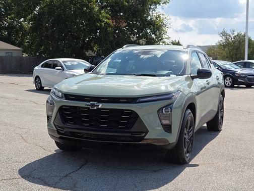 Cacti Green 2025 Chevrolet Trax ACTIV