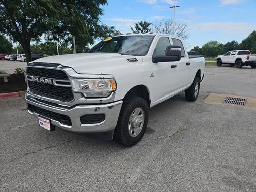 Bright White Clearcoat 2023 RAM 2500 Tradesman