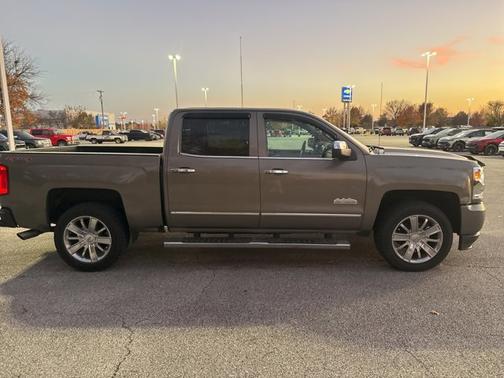 2017 Chevrolet Silverado 1500 High Country