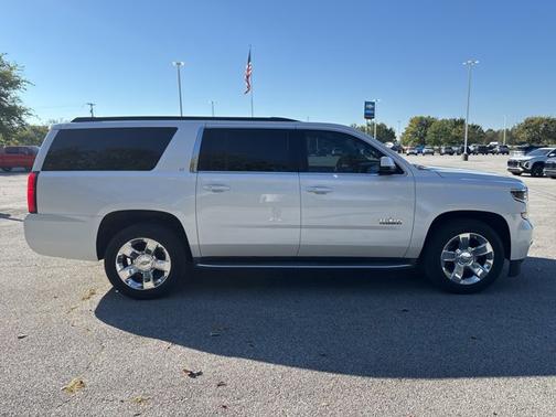 2016 Chevrolet Suburban LT
