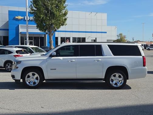 2016 Chevrolet Suburban LT