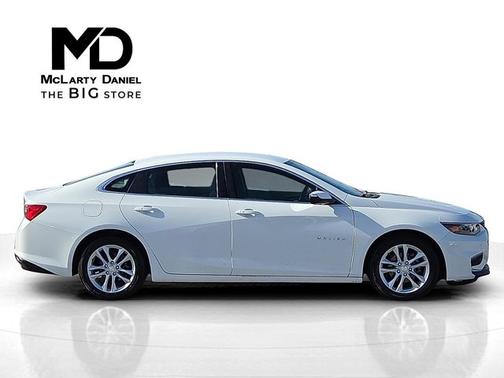 2017 Chevrolet Malibu 1LT