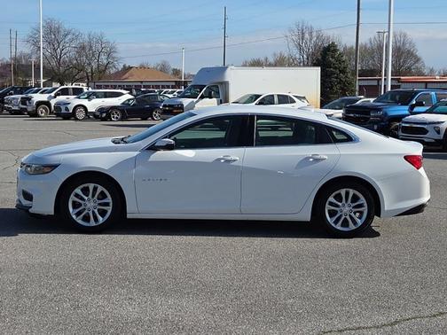 2017 Chevrolet Malibu 1LT