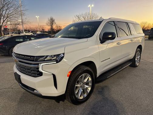 2023 Chevrolet Suburban Premier