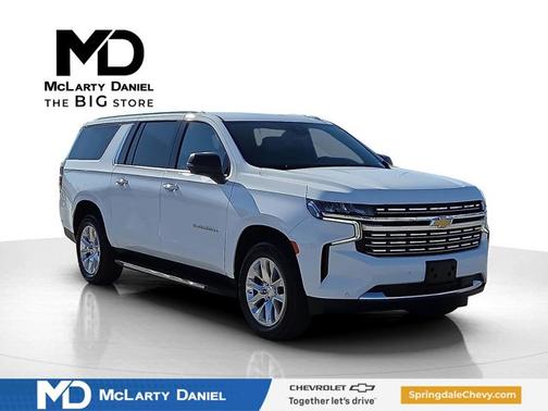 Summit White 2023 Chevrolet Suburban Premier SUV
