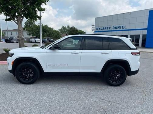 2024 Jeep Grand Cherokee Altitude