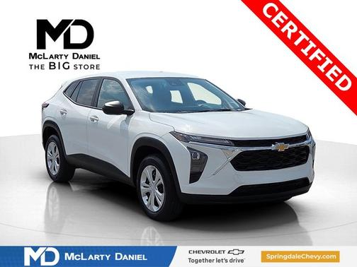 2025 Chevrolet Trax LS