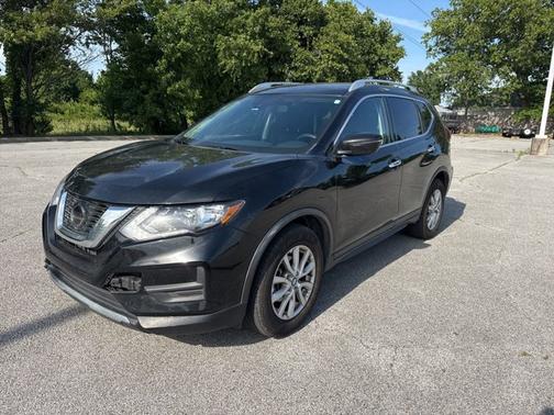 Magnetic Black Pearl 2019 Nissan Rogue SV