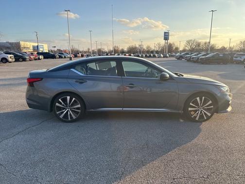 2019 Nissan Altima 2.5 SR