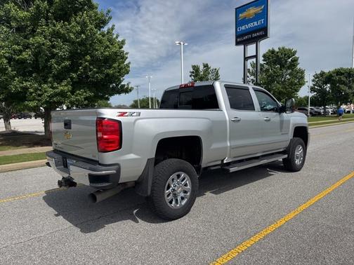 Silver Ice Metallic 2019 Chevrolet Silverado 3500 LTZ