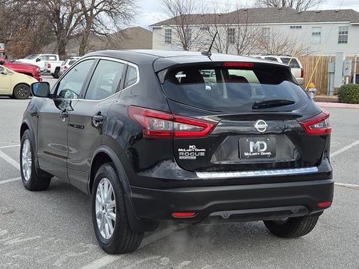 2020 Nissan Rogue Sport S