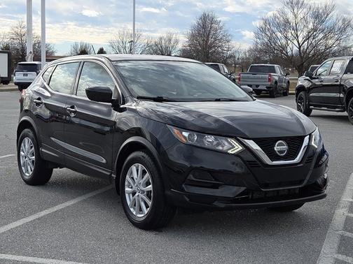 2020 Nissan Rogue Sport S