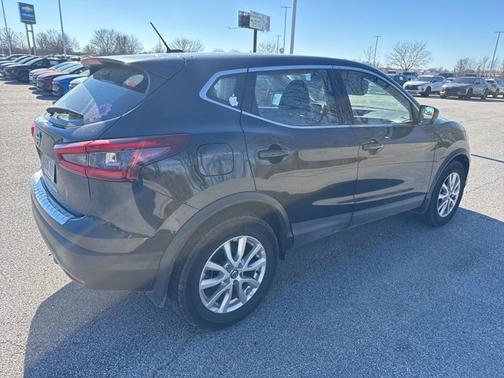 2020 Nissan Rogue Sport S