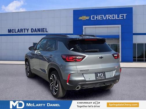 Sterling Gray Metallic 2026 Chevrolet Trailblazer RS