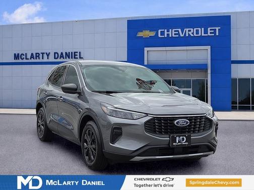 Gray Metallic 2024 Ford Escape Active