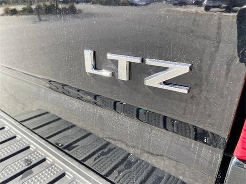2025 Chevrolet Silverado 3500 LTZ