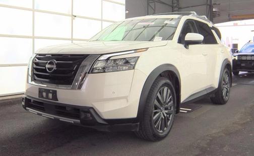 Pearl White Tricoat 2022 Nissan Pathfinder SL