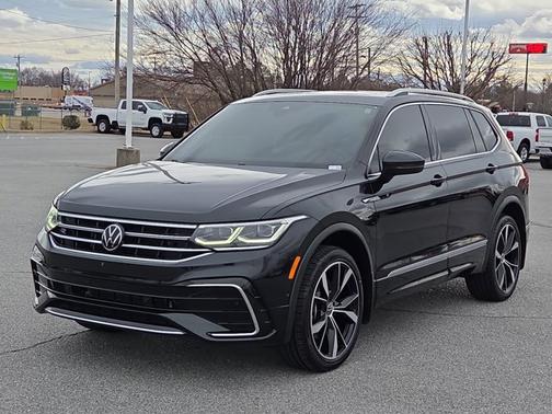 2022 Volkswagen Tiguan SEL R-Line
