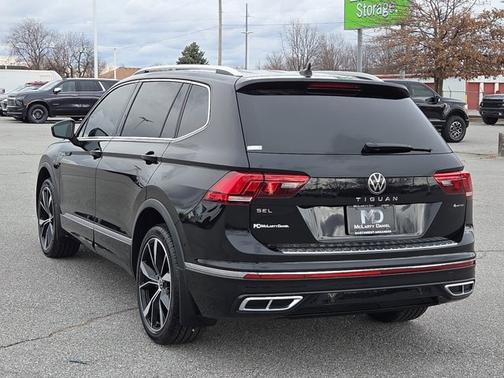 2022 Volkswagen Tiguan SEL R-Line