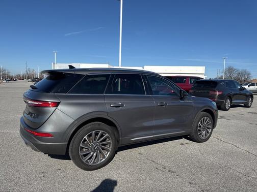 2023 Lincoln Corsair Reserve