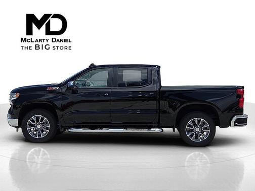 2026 Chevrolet Silverado 1500 1LT