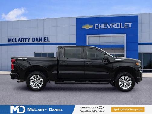 Black 2022 Chevrolet Silverado 1500 Limited Custom