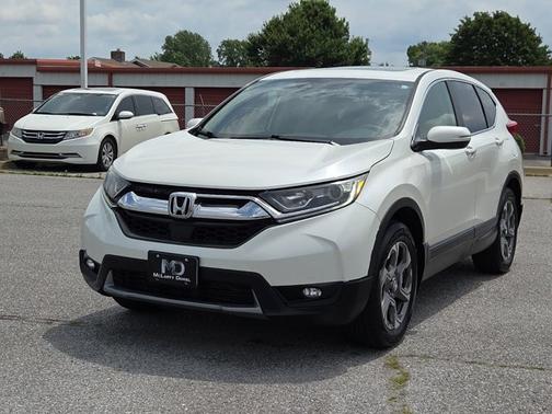 White Diamond Pearl 2017 Honda CR-V EX