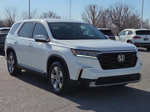 2024 Honda Pilot EX-L 8 Passenger
