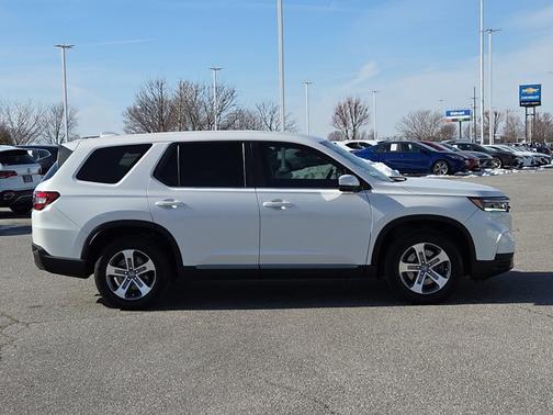 2024 Honda Pilot EX-L 8 Passenger