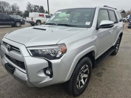 2024 Toyota 4Runner TRD Off Road